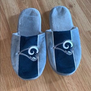 Rams slippers men’s size large 11-12